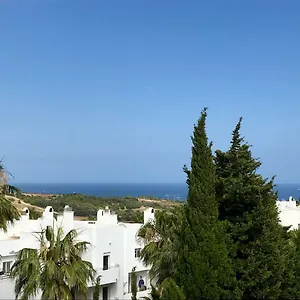 https://estepona-golf-apartment-with-seaview.1costadelsol.com